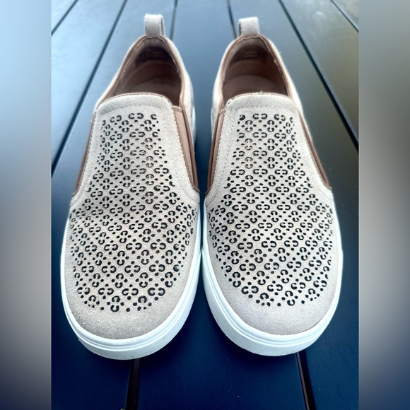 Women's Beige Slip-On Sneakers - Picture 2 of 6